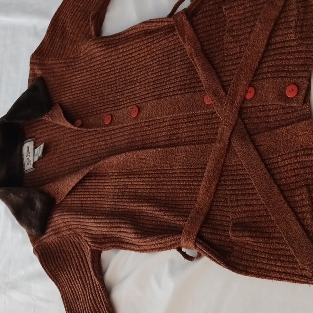 Sweater set - Picture 3 of 5